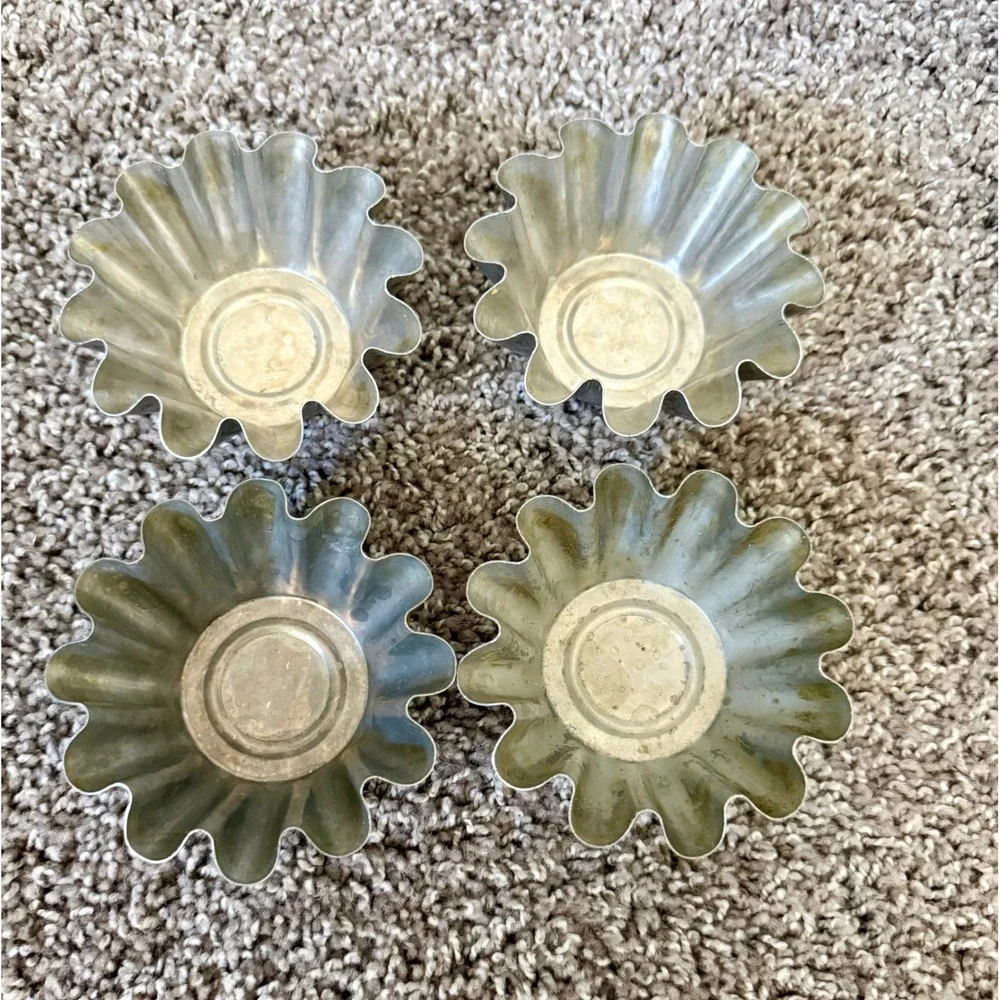 Unbranded set four